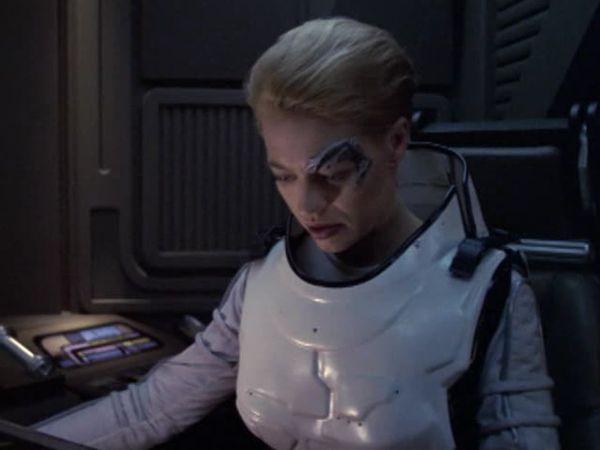 Star Trek: Voyager - One Small Step