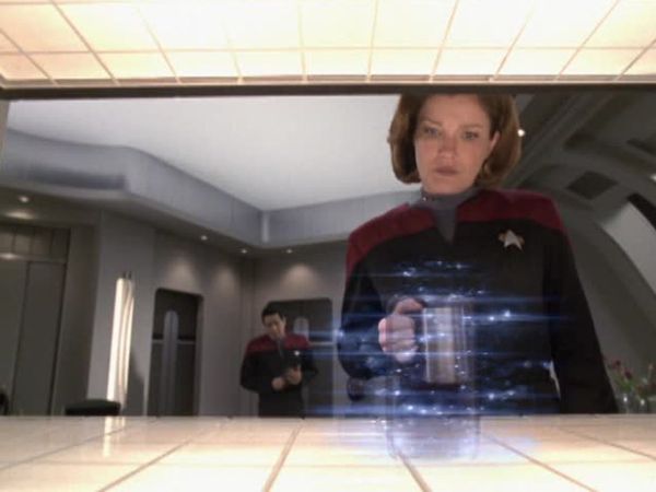 Star Trek: Voyager - The Haunting Of Deck Twelve