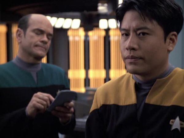 Star Trek: Voyager - Memorial