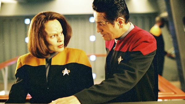 Star Trek: Voyager - Lineage