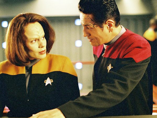 Star Trek: Voyager - Lineage