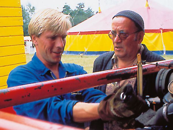 Drei zum Verlieben - Alter schützt vor Liebe nicht