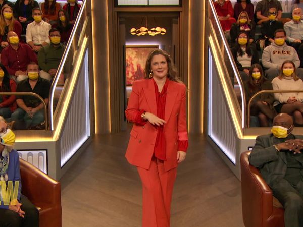 The Drew Barrymore Show - Drew's News with Matt Rogers, Holiday Hosting with Pilar Valdes