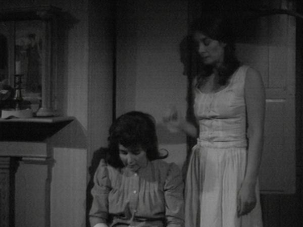 Upstairs, Downstairs DE - Auf Probe