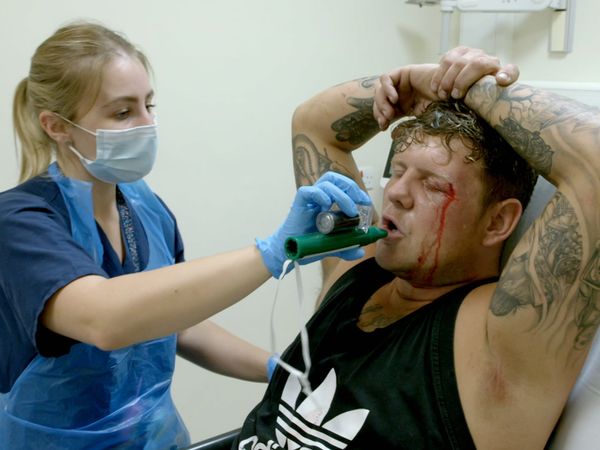 Casualty 24/7: Every Second Counts - Episode 4