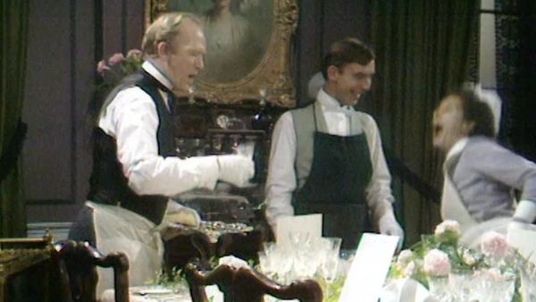 Upstairs, Downstairs DE - Ehrengast