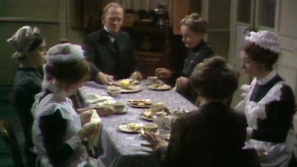 Upstairs, Downstairs DE - Das Familientreffen