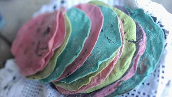 Lo que comemos las mujeres - Tortillas de colores