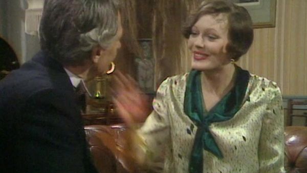 Upstairs, Downstairs DE - Alberto