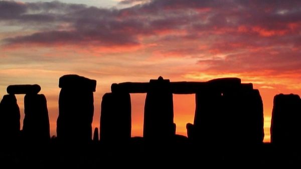 TOP 10 Secrets and Mysteries BR - Lugares com poderes curativos