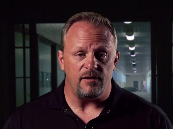Crime Stoppers: Case Files - UNTRACEABLE TRAIL