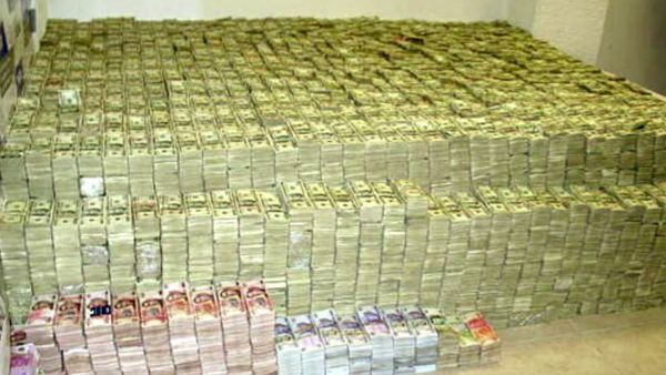 Crime Stoppers: Case Files - Counterfeiting and Piracy