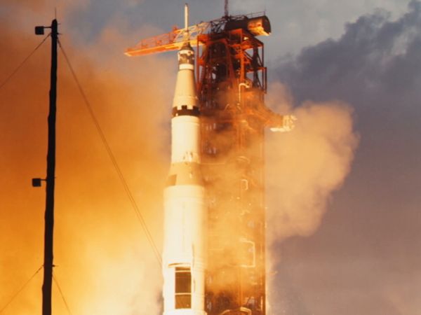 Apollo's Moon Shot LT - Nuevas Fronteras
