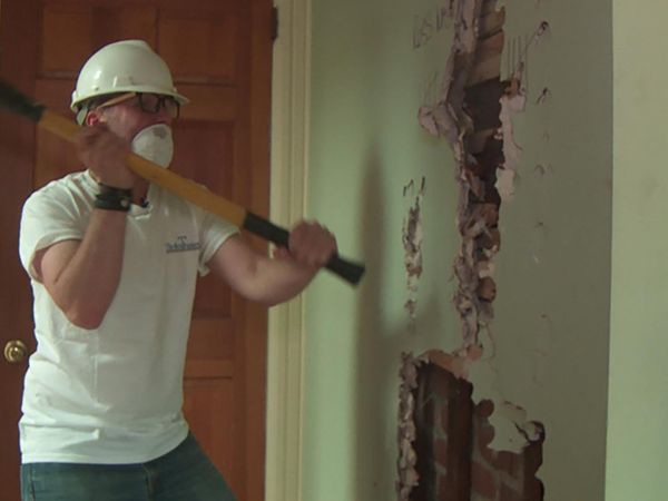 Life on Mar's: The Home Makeover Show - Master Bedroom Suite