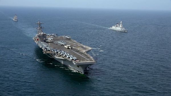 Carriers at War LT - Fuerza de Ataque en el Golfo Pérsico