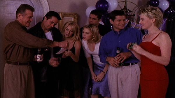 Melrose Place - Mistanke
