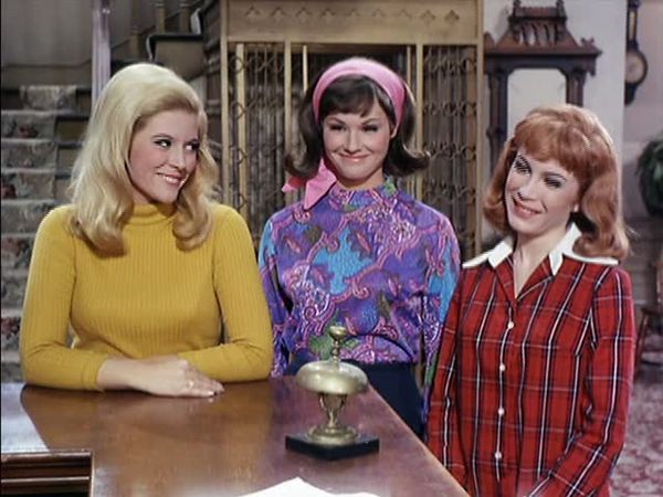 Petticoat Junction - Uncle Joe Runs the Hotel