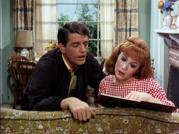 Petticoat Junction - Steve, the Apple Polisher