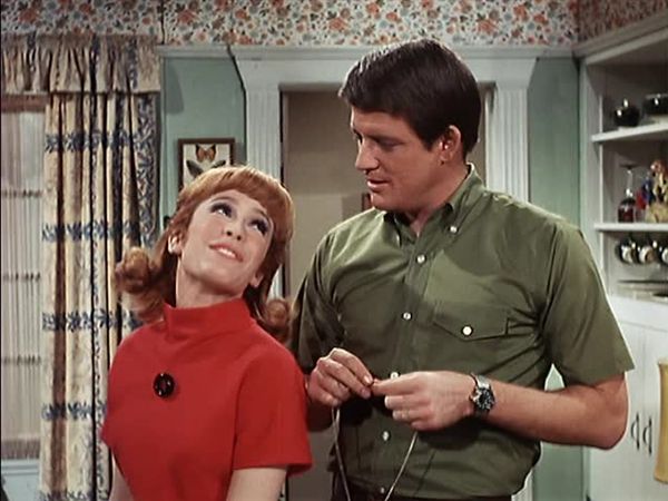 Petticoat Junction - I'm Allergic to Daddy