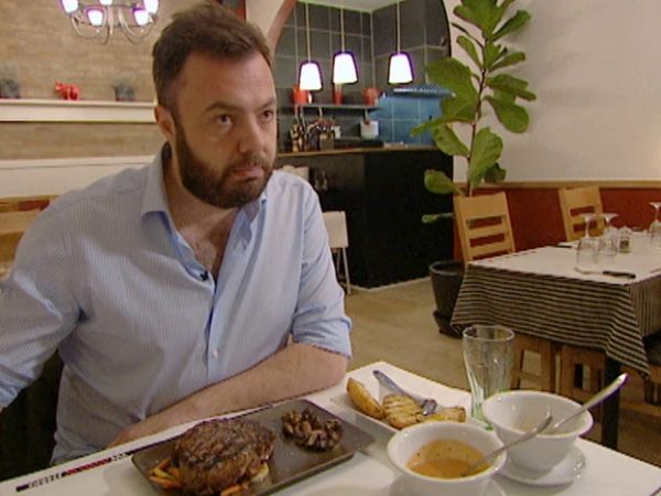 Med kniven for struben - Episode 406