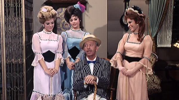 Petticoat Junction - A Man Called Cyrus Plout