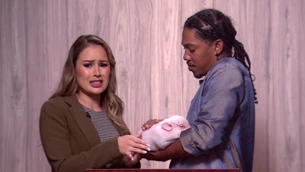 Judge Mom - Piglet Parade