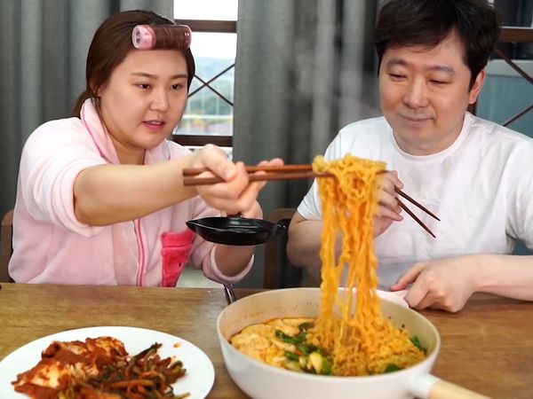 G-NI's Mukbang - Episódio 07