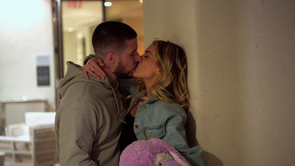 Amor a dos bandas - Episodio 304