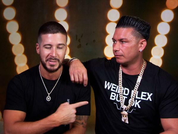 Jersey Shore: Vacaciones en familia - Espiando los mensajes de Angelina