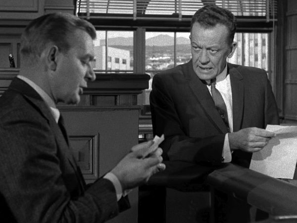 Perry Mason - The Case of the Missing Button