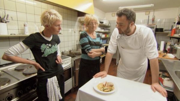 Med kniven for struben - Episode 308