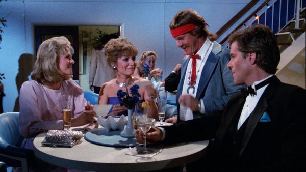 The Love Boat - Frat Wars, Return Of The Lambdas, Hippies And Yuppies