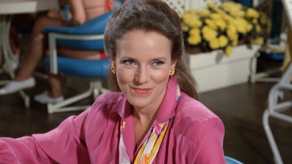 The Love Boat - My Stepmother, Myself, Almost Roommates, Cornerback Sneak