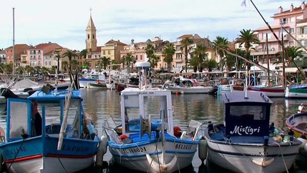 Fantasy Homes by the Sea - French Riviera