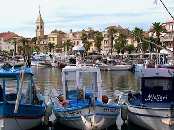 Fantasy Homes by the Sea - French Riviera