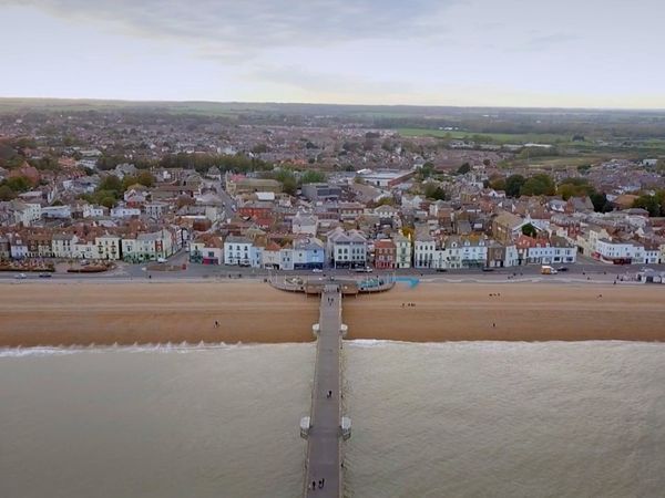 Fantasy Homes by the Sea - Kent