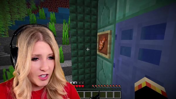 Brianna Playz - Ways to Prank Your Sister in Minecraft