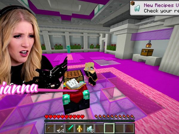 Brianna Playz - I Survived 100 Days as a Nurse in Minecraft