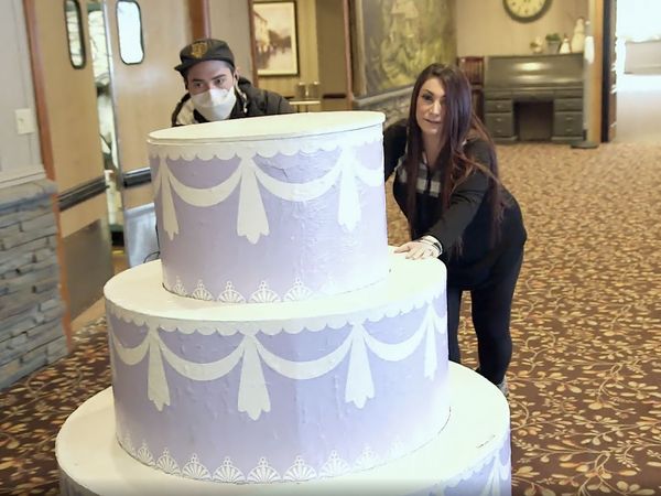Jersey Shore Family Vacation - Jersey Shore: Family Vacation Surprise! It's a Snooki
