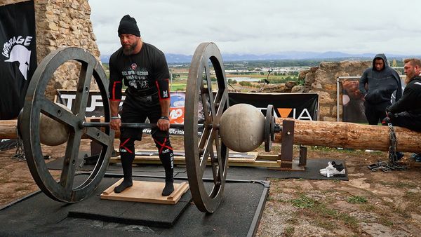Strongman Champions League - World Record Breakers