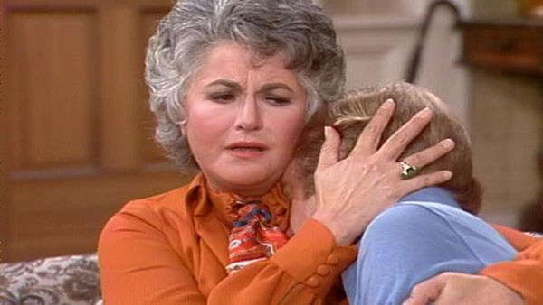 Maude - The Kiss