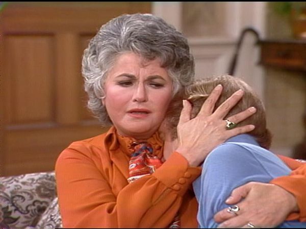 Maude - The Kiss