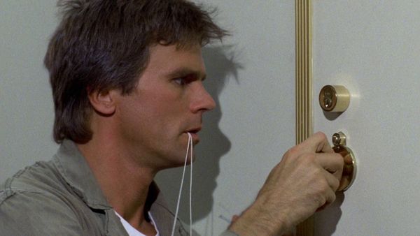 MacGyver - Heist, The
