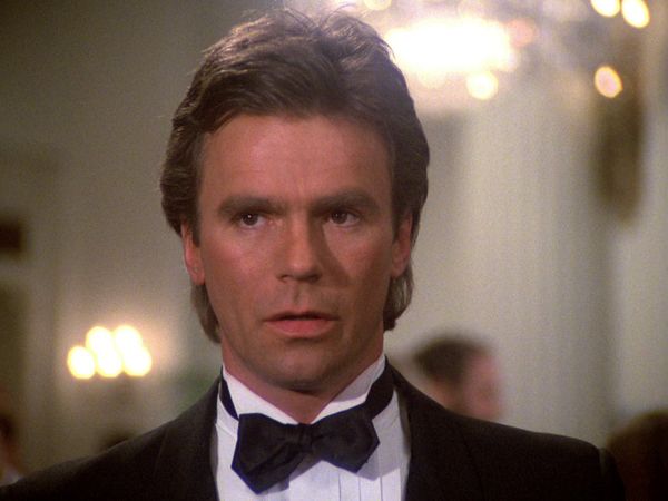 MacGyver - The Enemy Within