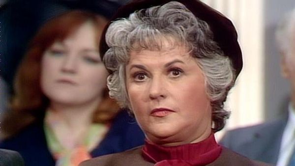 Maude - Walter Gets Religion