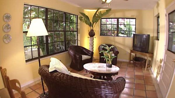 Sell This House! - Coral Gables, FL (2004)