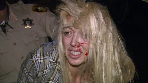 Cops en español - ASUSTANDO