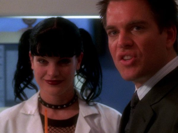 NCIS LT - Héroe de la ciudad