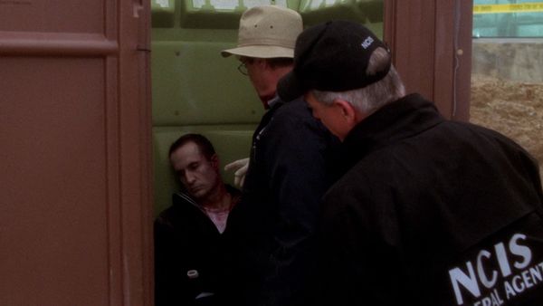 NCIS LT - Testigo