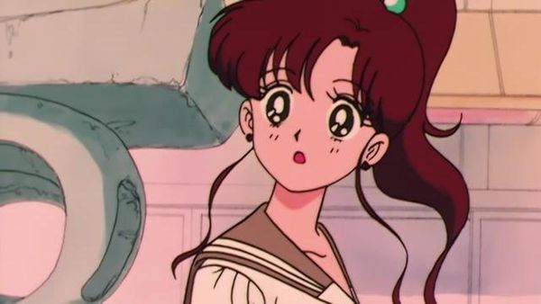 Sailor Moon - Usagi's Confusion: Is Tuxedo Mask Evil?